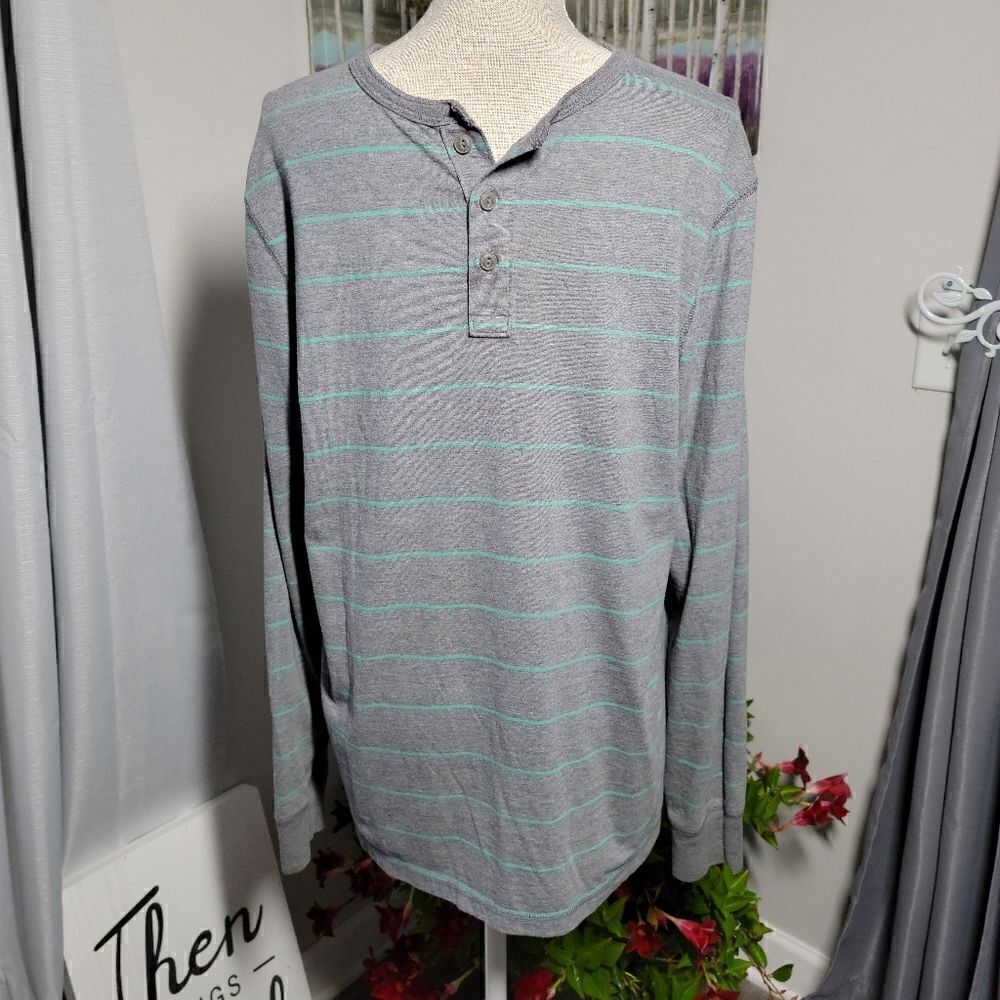 Urban Pipeline Longsleeve Shirt Top